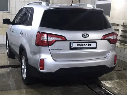 Kia Sorento 2014 года за 9 700 000 тг. в Актобе