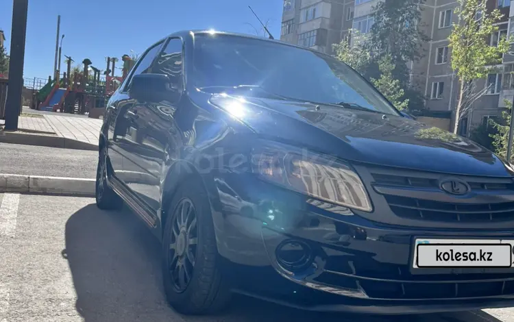 ВАЗ (Lada) Granta 2190 2013 года за 1 750 000 тг. в Караганда