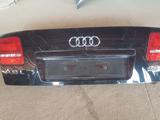 Крышка багажника на Audi A8 D3 за 30 000 тг. в Шымкент – фото 4