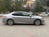 Toyota Camry 2019 года за 9 200 000 тг. в Семей – фото 4