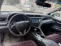 Toyota Camry 2019 года за 9 200 000 тг. в Семей – фото 9