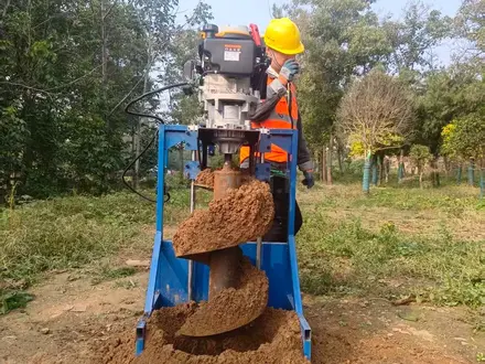 Шнек для бурения грунта за 1 250 000 тг. в Алматы – фото 2