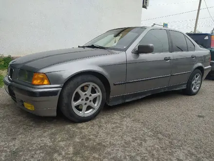 BMW 318 1995 года за 1 300 000 тг. в Тараз – фото 2