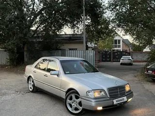 Mercedes-Benz C 280