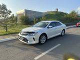 Toyota Camry 2015 года за 12 800 000 тг. в Сатпаев