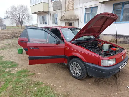 Volkswagen Passat 1993 года за 1 500 000 тг. в Уральск – фото 37