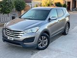 Hyundai Santa Fe 2015 года за 6 400 000 тг. в Уральск – фото 2