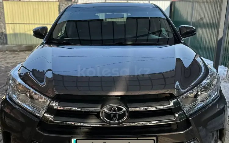 Toyota Highlander 2015 года за 14 300 000 тг. в Алматы