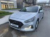 Hyundai Sonata 2019 годаfor8 000 000 тг. в Астана