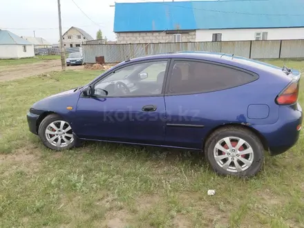 Mazda 323 1995 года за 1 500 000 тг. в Астана – фото 2