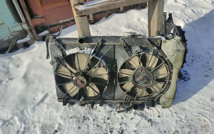Основной радиатор. Диффузор вентелятор Honda CR-V за 1 000 тг. в Алматы