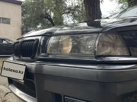 BMW 328 1998 года за 3 950 000 тг. в Алматы – фото 9