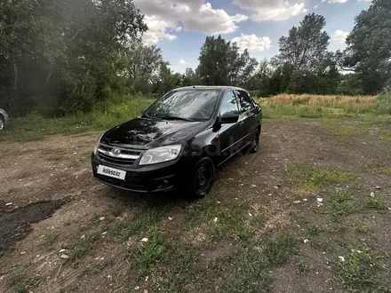 ВАЗ (Lada) Granta 2190 2015 года за 3 300 000 тг. в Семей – фото 2