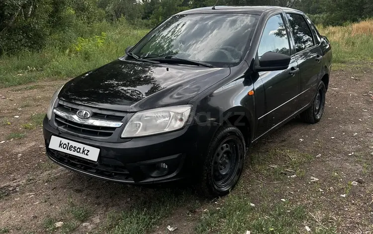 ВАЗ (Lada) Granta 2190 2015 года за 3 300 000 тг. в Семей