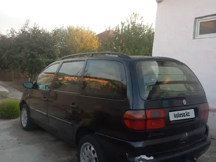 Volkswagen Sharan 1996 года за 1 600 000 тг. в Шымкент – фото 6