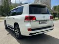 Toyota Land Cruiser 2017 годаүшін31 000 000 тг. в Уральск – фото 3