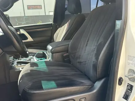 Toyota Land Cruiser 2017 года за 31 000 000 тг. в Уральск – фото 9