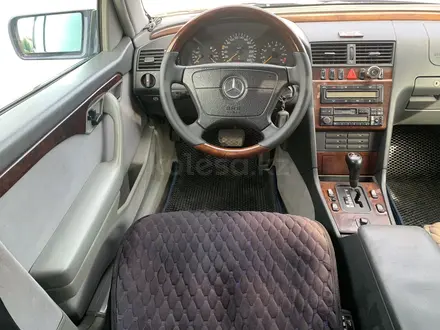 Mercedes-Benz C 280 1996 года за 3 399 999 тг. в Тараз – фото 21