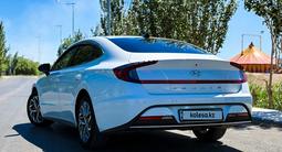 Hyundai Sonata 2021 годаfor9 400 000 тг. в Кызылорда – фото 2