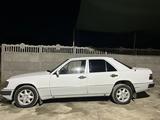 Mercedes-Benz E 200 1990 года за 1 000 000 тг. в Тараз – фото 2