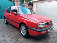 Volkswagen Golf 1994 годаүшін2 200 000 тг. в Алматы