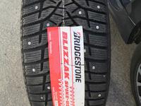 Bridgestone 235/45R18 Blizzak Spike-02үшін72 500 тг. в Алматы