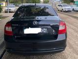 Skoda Rapid 2013 года за 4 000 000 тг. в Актобе – фото 2