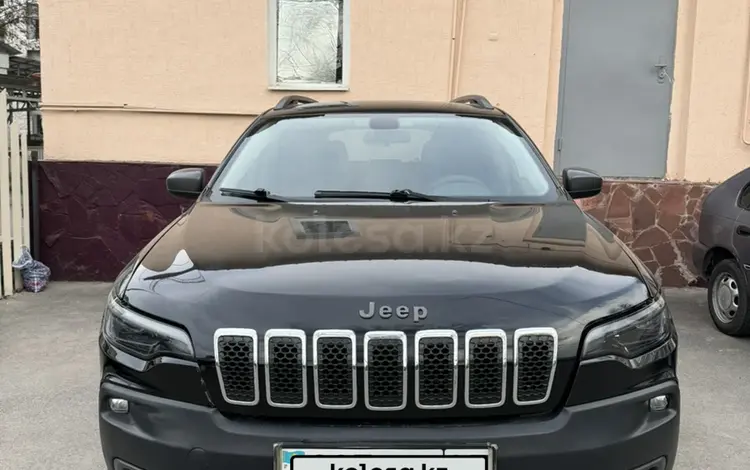 Jeep Cherokee 2019 годаfor14 300 000 тг. в Алматы