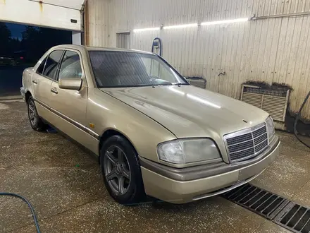 Mercedes-Benz C 220 1995 года за 2 200 000 тг. в Астана – фото 9