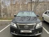 Toyota Camry 2014 года за 10 000 000 тг. в Усть-Каменогорск – фото 2