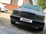 Mercedes-Benz E 200 1990 годаүшін1 200 000 тг. в Кызылорда