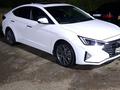 Hyundai Elantra 2020 годаfor9 100 000 тг. в Астана