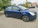 Toyota Corolla Verso 2004 года за 4 700 000 тг. в Актобе