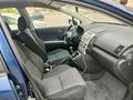 Toyota Corolla Verso 2004 года за 4 700 000 тг. в Актобе – фото 9