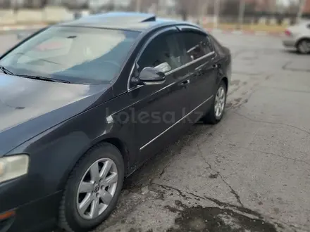 Volkswagen Passat 2006 года за 3 700 000 тг. в Костанай – фото 2