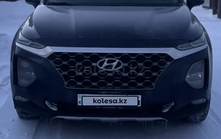 Hyundai Santa Fe 2019 года за 12 700 000 тг. в Актобе