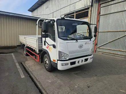 FAW 2025 года за 17 800 000 тг. в Алматы