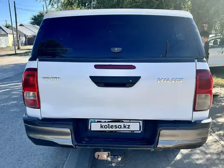 Toyota Hilux 2019 года за 17 000 000 тг. в Актобе – фото 2