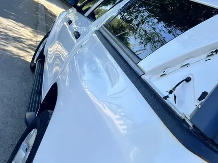 Toyota Hilux 2019 года за 17 000 000 тг. в Актобе – фото 4
