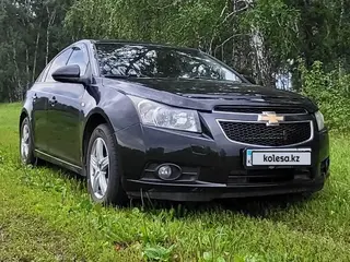 Chevrolet Cruze, 2010