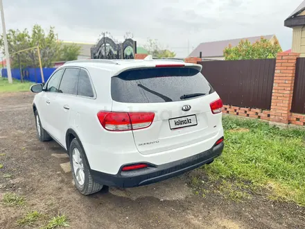 Kia Sorento 2016 года за 7 000 000 тг. в Уральск – фото 3