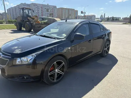 Chevrolet Cruze 2012 года за 3 400 000 тг. в Петропавловск – фото 3