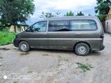 Hyundai Starex 1998 годаүшін1 700 000 тг. в Есик – фото 3