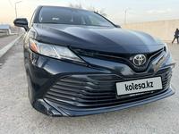 Toyota Camry 2018 года за 8 000 000 тг. в Шымкент