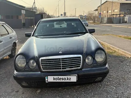 Mercedes-Benz E 320 1996 года за 2 700 000 тг. в Шымкент – фото 11