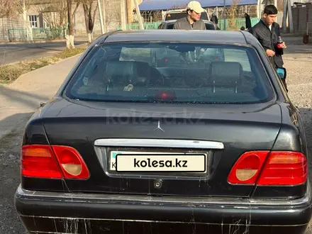 Mercedes-Benz E 320 1996 года за 2 700 000 тг. в Шымкент – фото 8