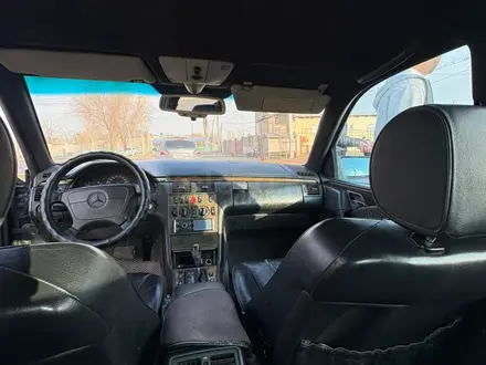 Mercedes-Benz E 320 1996 года за 2 700 000 тг. в Шымкент – фото 9