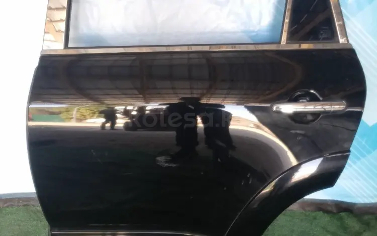 Дверь задняя левая на Toyota RAV4 за 100 000 тг. в Жезказган