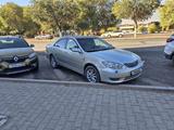 Toyota Camry 2005 года за 5 900 000 тг. в Актобе – фото 2