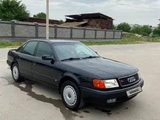 Audi 100